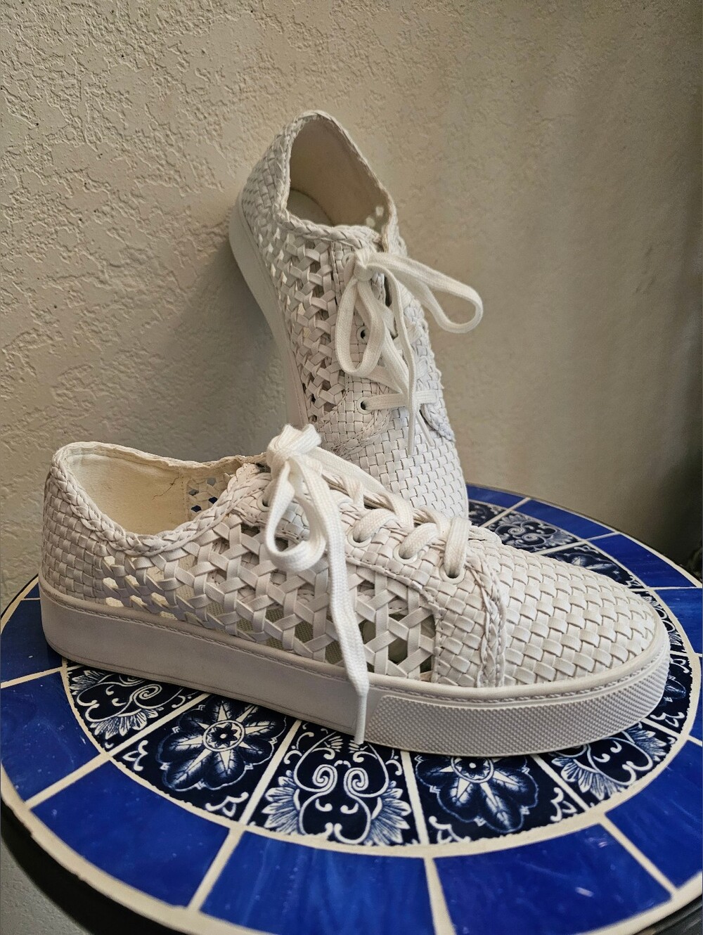 Mark Fisher Woven Lace-Up Women's Sneakers - White Size 7
